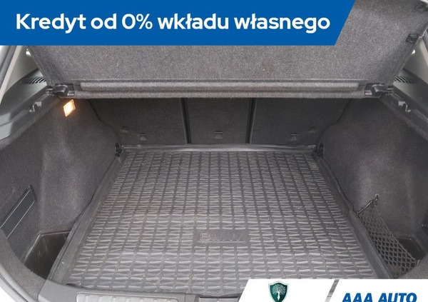 BMW X1 cena 60000 przebieg: 158143, rok produkcji 2015 z Zbąszynek małe 106